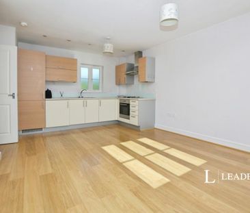 2 bedroom coach house to rent - Photo 3