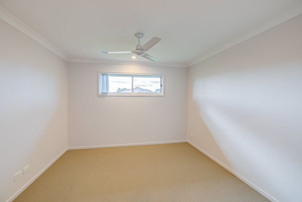 Brand-New Family Home in Park Lane Reserve! - Photo 1