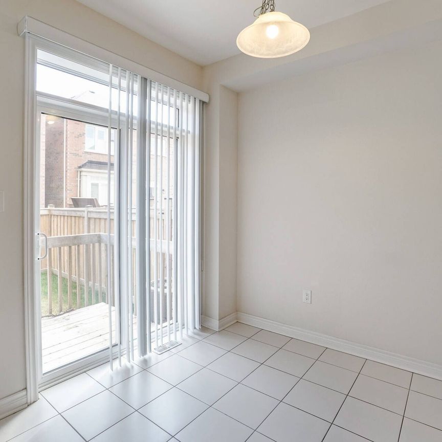 For Lease - 130 Orchardcroft Road, Oakville, Ontario - Photo 1