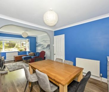 3 Bed Terraced House, Bevendean Crescent, BN2 - Photo 1