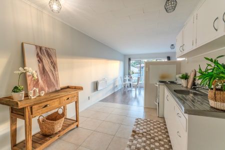 This newly renovated 2-bedroom unit offers modern, low-maintenance living in a prime location near the hospital and close to the CBD. - Photo 4