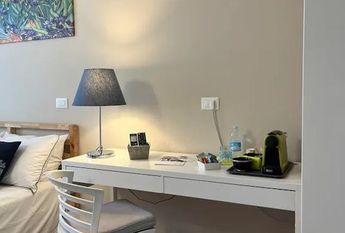 Via Avellino, Padova, Veneto 35142