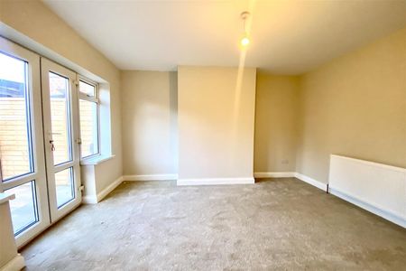 Old Shoreham Road, Portslade, Brighton - Photo 3