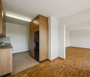 4.5-Zimmer-Wohnung an zentraler Lage zu vermieten - Photo 3