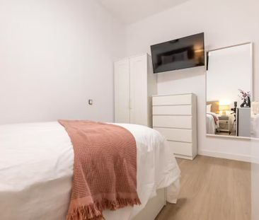 Calle de la Redondilla, Madrid, Community of Madrid 28005 - Photo 6