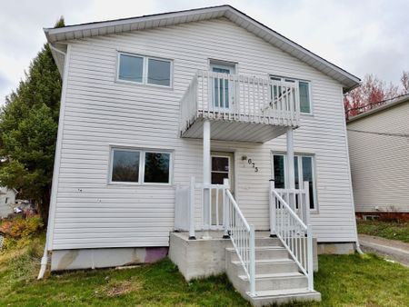 Maison à étages à louer - Gatineau (Buckingham) (Buckingham Est) Maison à étages à louer - Gatineau (Buckingham) (Buckingham Est) - Photo 3