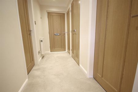 1 Bedroom Flat To Let - Photo 3