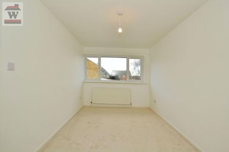 Channel Close, Hounslow, TW5 0PJ - Photo 3