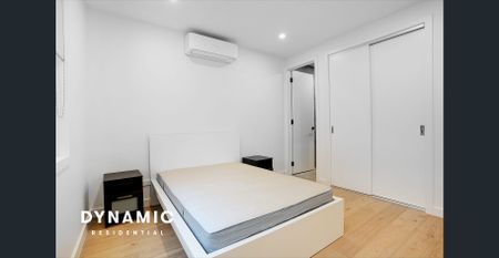 Furnished townhouse with Private Balcony & Lock-Up Garage - Photo 4