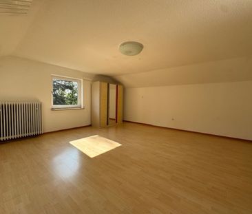 Dachgeschosswohnung in Neusäß zu vermieten. - Photo 5