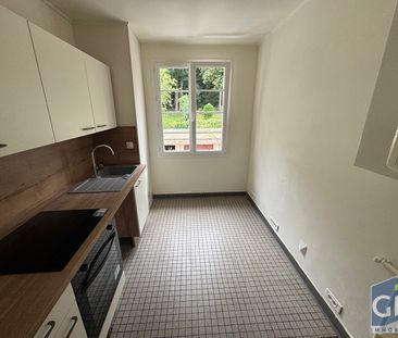 Location Appartement 5 pièces 93m² - Photo 6