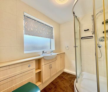 Holmes Terrace - Photo 6