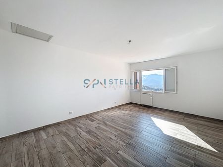 Charmante Maison de Village à Valle di Mezzana avec Jardin et Vue Dégagée, - Photo 3