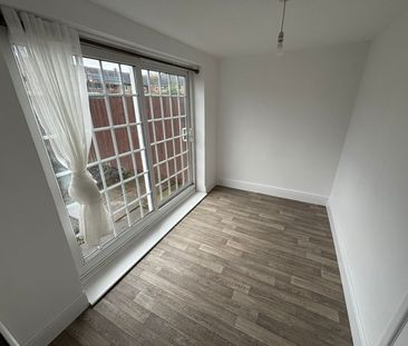 2 bedroom house to rent - Photo 1