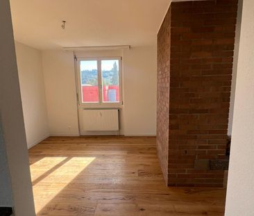3.5-Zimmer-Attikawohnung mit grosser Terrasse zum Verweilen - Photo 2