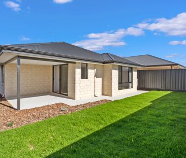 Brand New 5 Bedroom House in Prime Dudley Park Location - Photo 5