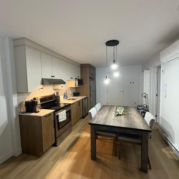 Logement 3 1/2 à louer - Photo 1