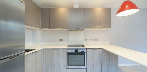 1 bedroom flat to rent - Photo 2