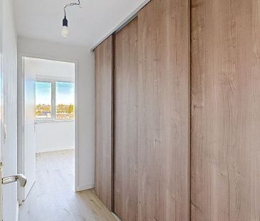Appartement te huur in Watermaal-Bosvoorde voor € 1.000 met 1 slaap... - Photo 3