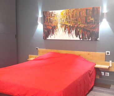 Location Appartement 2 pièces 57m² ST DENIS 97400 - Photo 2