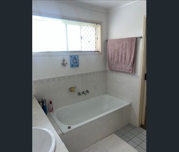 QUIET COMPLEX - Photo 2