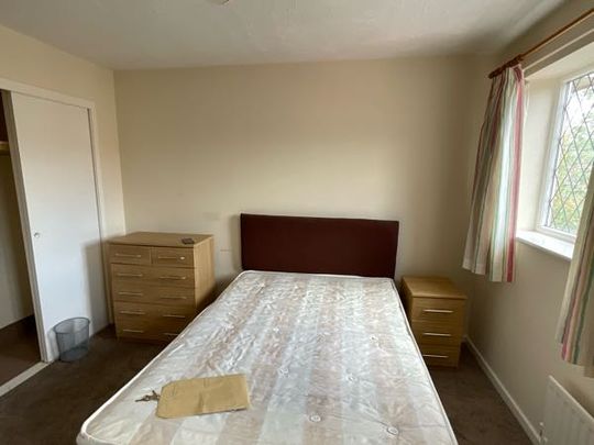 2 Bedroom House To Rent in Lenton - Photo 1