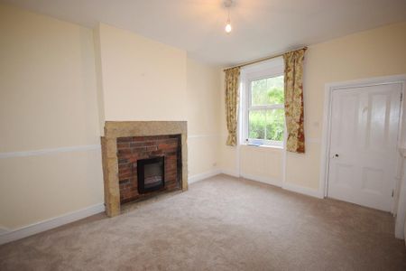 3 bedroom detached house to rent - Photo 2