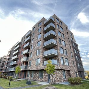 Corner Unit For Rent - Photo 3