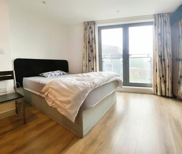 Studio to rent - Photo 3