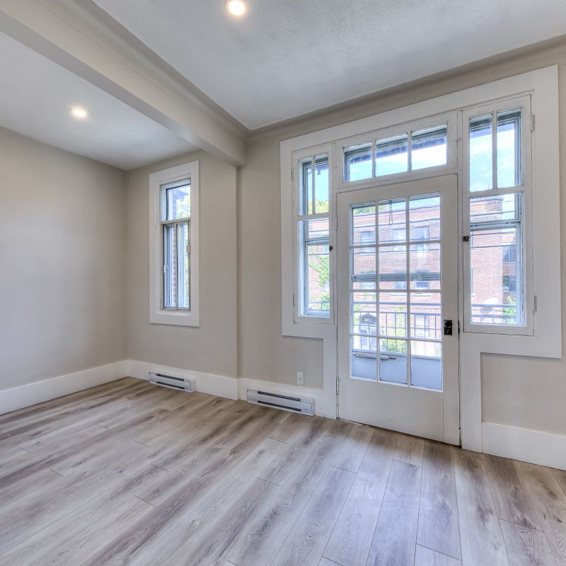 3416 Avenue Patricia, #9 - Photo 1