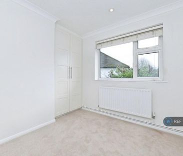 2 bedroom maisonette to rent - Photo 3