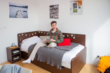 Studio à partir de 18m² meublé et équipé - Photo 3