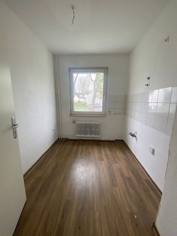 Bezugsfertige EG-Wohnung mit hübschen Bad inkl. Dusche! - Photo 4