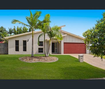 33 CARMARTHEN CIRCUIT, Pacific Pines, Qld 4211 - Photo 3
