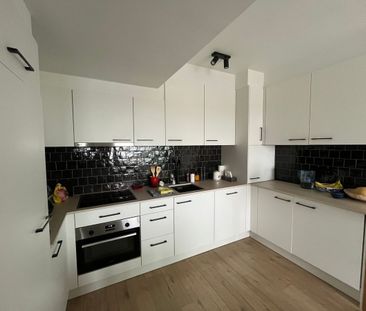 Appartement te huur in Oostende voor € 775 met 1 slaapkamer - foto 2