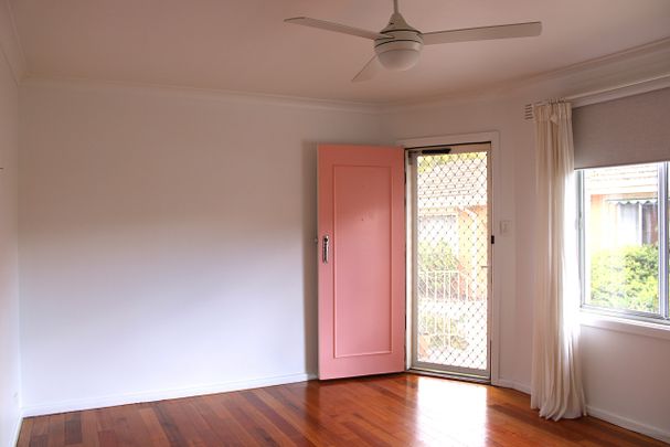 Bright, Spacious & Well-Located - Photo 1