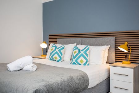 John Street - Photo 5