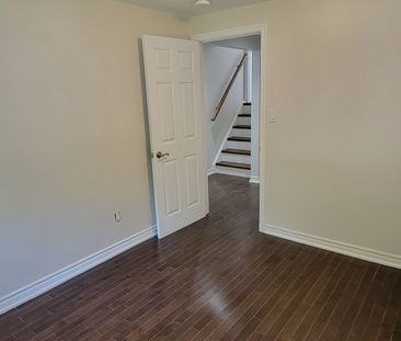 For Lease - 20 Mowat Crescent Unit# Lower, Barrie, Ontario - Photo 4
