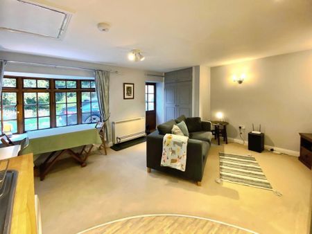 1 bedroom semi-detached bungalow to rent - Photo 3
