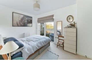 2 Bed Maisonette, Saw Mill Way, N16 - Photo 4