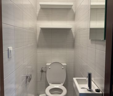 - Luxe Appartement 2de verdiep, nabij Station Sint-Niklaas – Mercat... - Foto 1