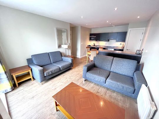 2 bedroom flat to rent - Photo 1