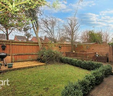 4 bedroom detached house to rent - Photo 6