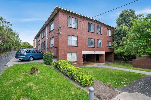 9 Findon Street, HAWTHORN VIC 3122 - Photo 1