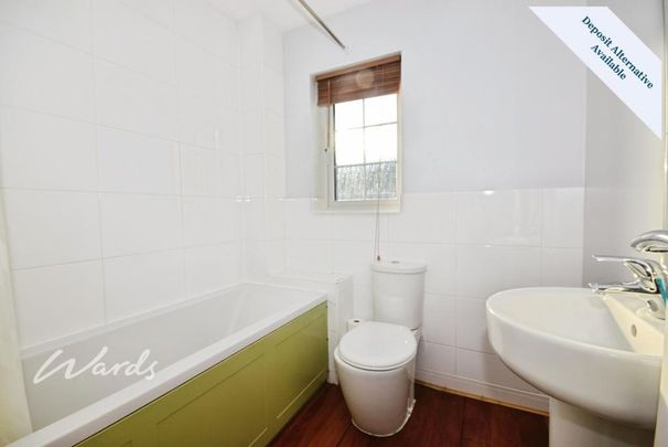 3 bedroom end of terrace house to rent - Photo 1