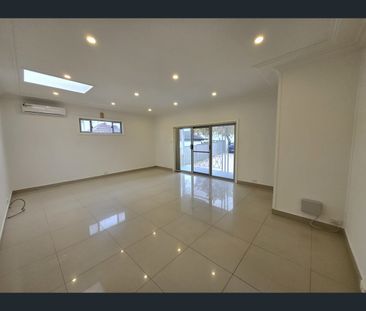 7 Melrose St, Chester Hill, NSW 2162 - Photo 4