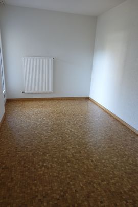 Appartement de 4.5 pièces au rez-de-chaussée - Photo 1