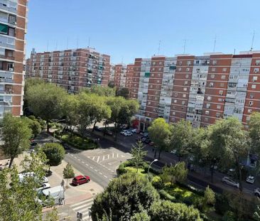 Avenida de Monforte de Lemos, Madrid, Community of Madrid 28029 - Foto 5