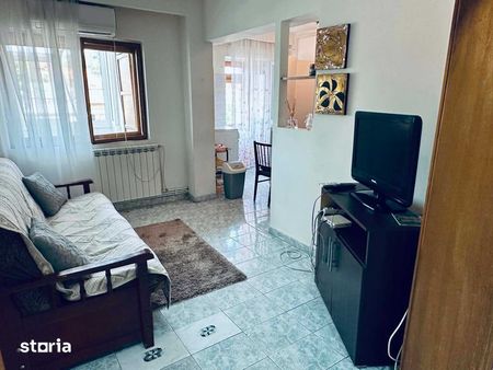 Pers Fizica - Independentei UMF Medicina Centru Ap 3 Camere Proprietar - Fotografie 3
