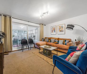 4 Bed Terraced House, Great Hampton Row, B19 - Photo 2